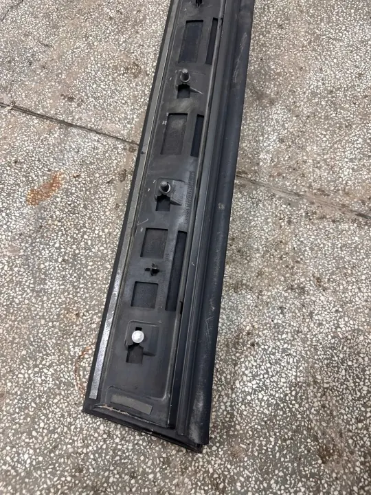 OEM 9Y0837095 Etu-Oikea Ovisuojus Porsche Cayenne image 7