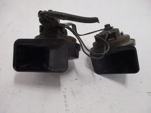 Bocina Ford Mondeo MK4 OEM 6M2T13A803AC - Usado image 3