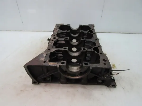 Bloc moteur OEM 8200726712 pour Master 2.5 DCI image 4