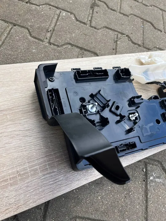 Módulo de conforto Tesla Model 3 1100340-90-H image 4