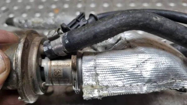 AdBlue-injektor OEM A0004900813 för Mercedes S W222 image 3