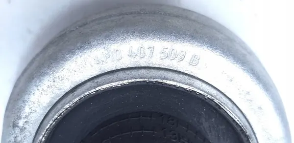 Braccio di controllo superiore anteriore Audi Q7 4M 4M0407509B image 8