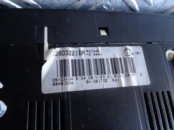 Painel de Controle do Clima Saab 9-3 II 2002- image 4