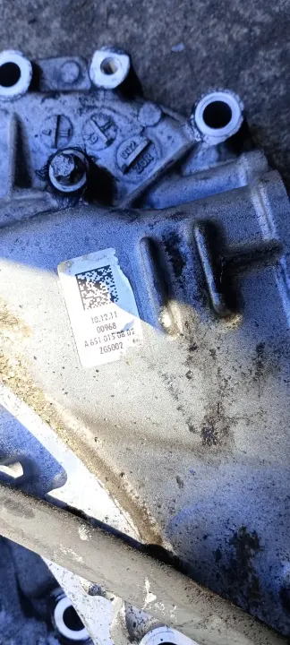 Steuerdeckel OEM A6510150802 für Mercedes Sprinter 906 image 3