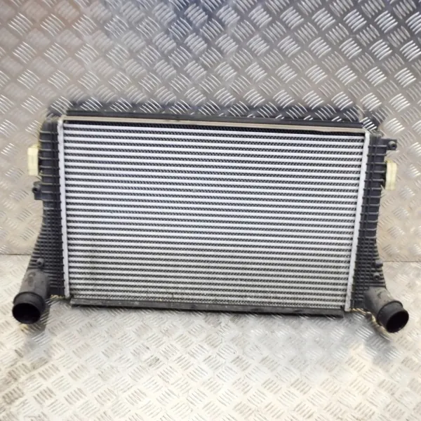 SKODA YETI I 09- 2.0 TDI Intercooler 1K0145803BM image 2
