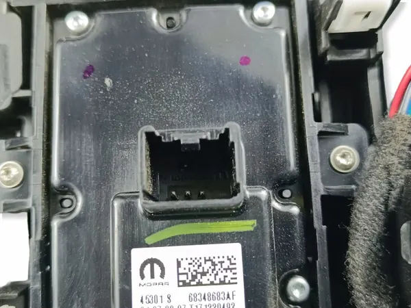 Jeep Versnellingspook OEM T00482092007540 - Gebruikt image 8