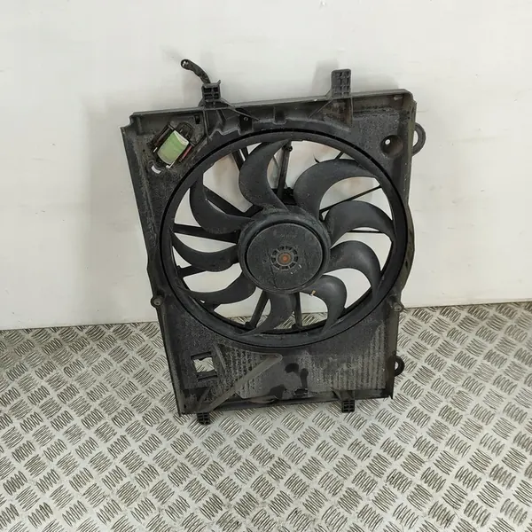 Etupuskuri Opel Mokka 1.6L 2016 OEM 94560893 image 5