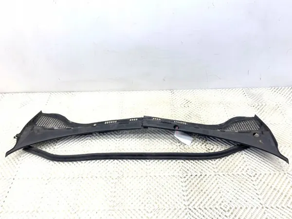 OEM 6V1819415 Etutuuletin Skoda Fabia III:lle image 2