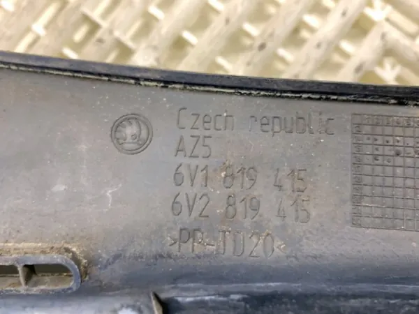 OEM 6V1819415 Etutuuletin Skoda Fabia III:lle image 3