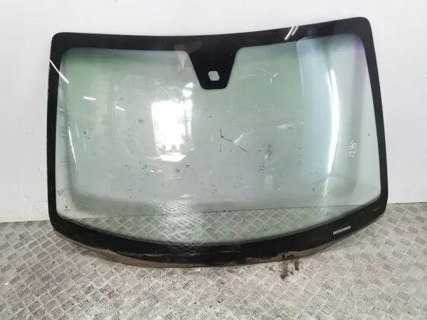 Pare-brise Maserati Quattroporte d'occasion OEM AMD205392 image 2