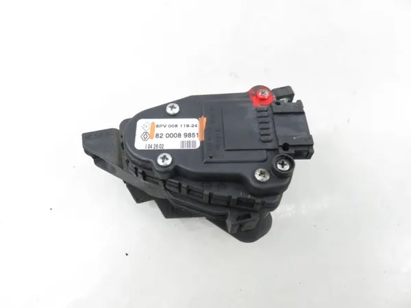 Renault Clio II Kaasupoljinpotentiometri OEM 8200089851 image 2