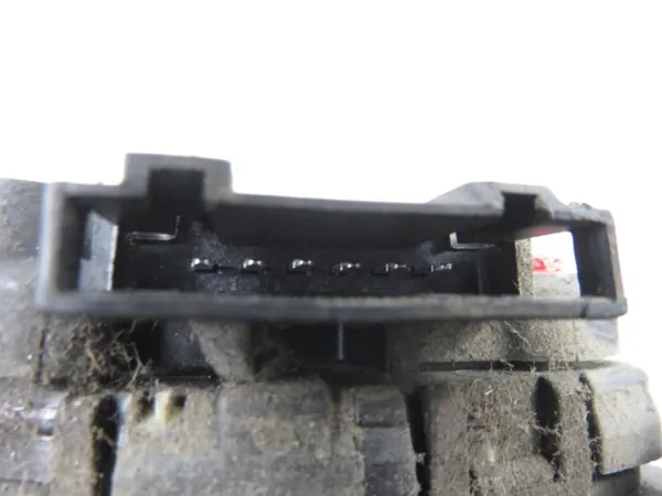 Renault Clio II Kaasupoljinpotentiometri OEM 8200089851 image 5