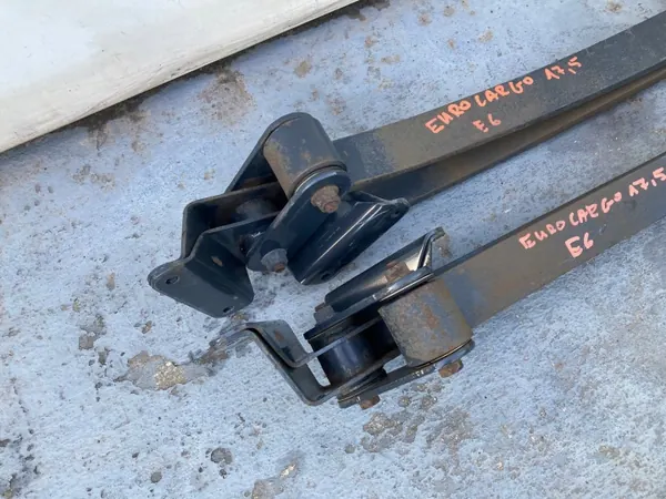 Ressort à lames arrière Iveco OE 5676484686858864 image 3