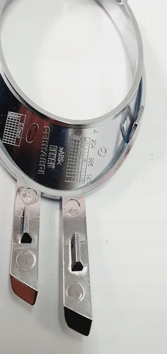 MERCEDES C-KLASA W204 Parachoques Delantero Derecho Cromado OEM A2048851474 image 4