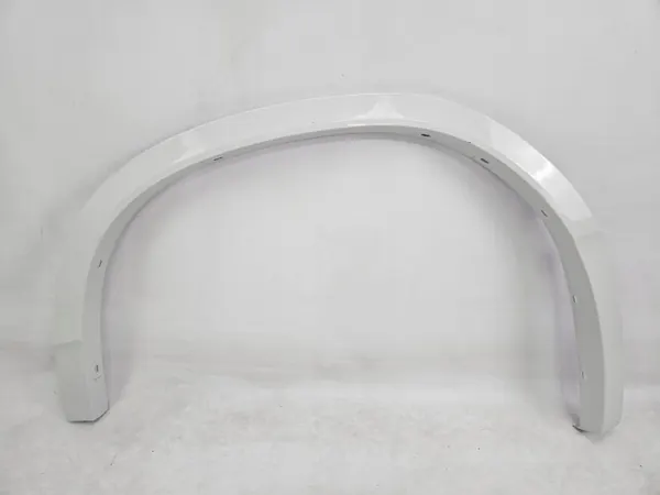 BMW X2 F39 M Package Takasuoja vasen OEM 8069163 image 2