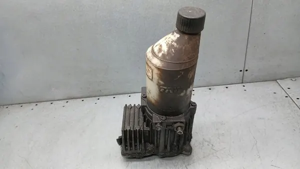Bomba de direção assistida Opel Astra G 1.6B 98R 554552 image 3