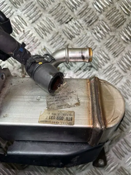 Refroidisseur de gaz d'échappement Audi OE 059131508G image 6