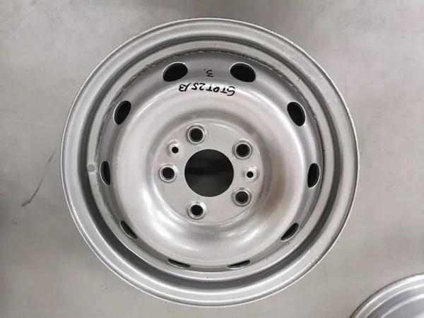 Stahlfelge Fiat 6.0" x 15" 5x118 ET -68 image 8