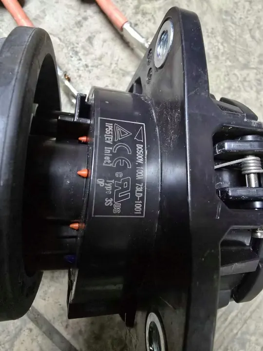 Prise d'alimentation hybride OEM 73LD-1001 Mitsubishi Outlander image 6