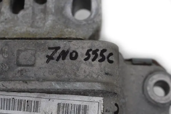 Vaihteiston tuki OEM 7N0199555C SEAT VW:lle image 5