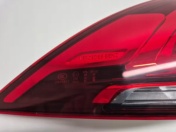MERCEDES GLE W167 SUV LUZ TRASERA IZQUIERDA LED OEM image 4