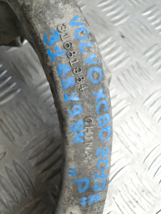 Suporte de Amortecedor Direito Volvo XC60 2018 image 3