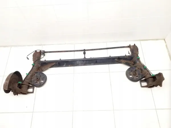 OEM 3B0927807C Hinterachsträger für Volkswagen Passat B5.5 image 2