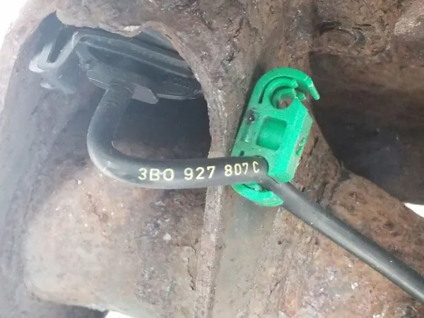 OEM 3B0927807C Hinterachsträger für Volkswagen Passat B5.5 image 5