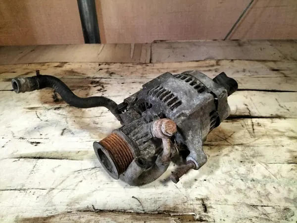 Generaattori Jeep Grand Cherokee ZJ XJ 2.5TD VM 38522255F image 4