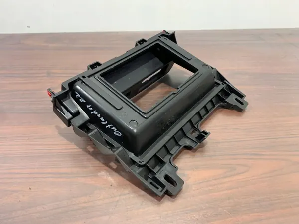 Console centrale Mitsubishi Outlander IV OEM 8010A503ZZ image 7
