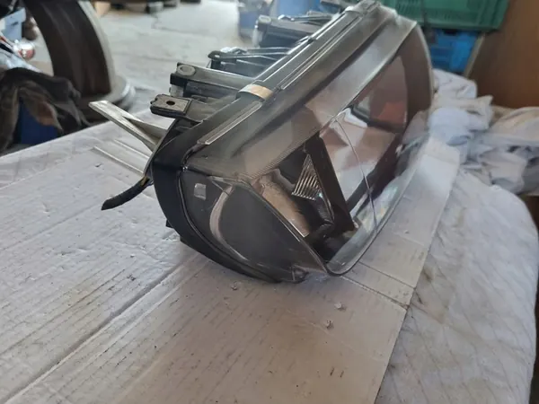 Farol dianteiro direito Skoda Fabia I 1999-2008 image 3