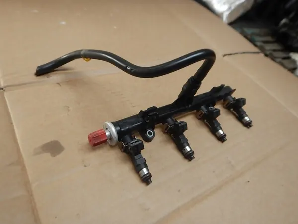 FIAT 500L 1.4 16V 95 CV Rail Inyección OEM 0280158199 image 3