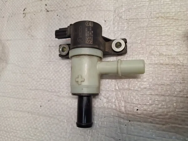 Soupape vapeur carburant Mazda CX-60 OEM MV0118721 image 3
