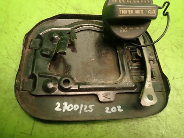 Trappe à carburant OEM LAK:202 pour Toyota RAV4 III image 8