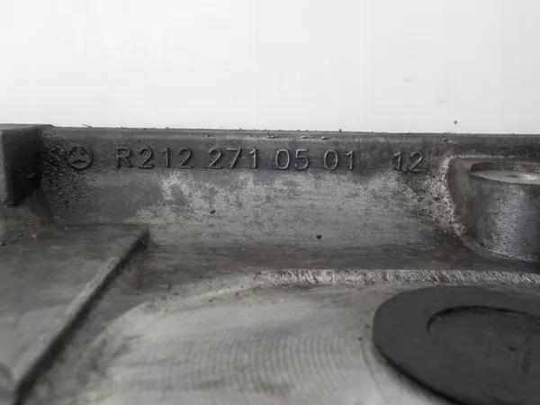 Carter de boîte Mercedes 7G-Tronic OEM R2122710501 image 6