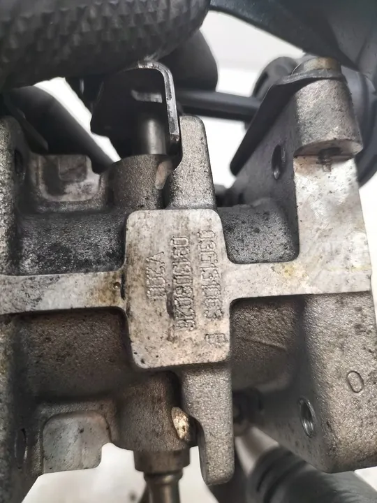 Refroidisseur de gaz d'échappement VW Volkswagen Touran I 1.9 TDI OEM 038131513D image 8