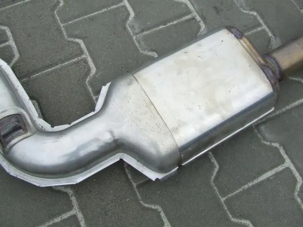 Maserati Ghibli III Avgasrening OEM 670034468 image 3