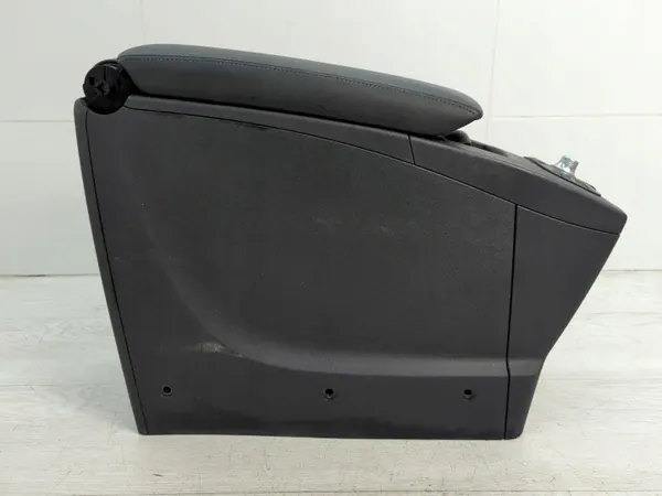 Keskikonsolin käsinoja OEM 8-127-320 Renault Scenic 3:lle image 8
