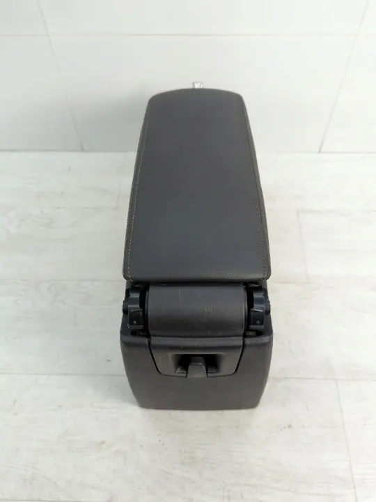 Keskikonsolin käsinoja OEM 8-127-320 Renault Scenic 3:lle image 9