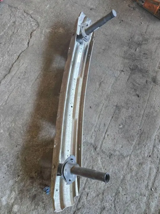 Heckstoßstangen-Träger OEM 8193200 für BMW 5 Touring E39 image 2