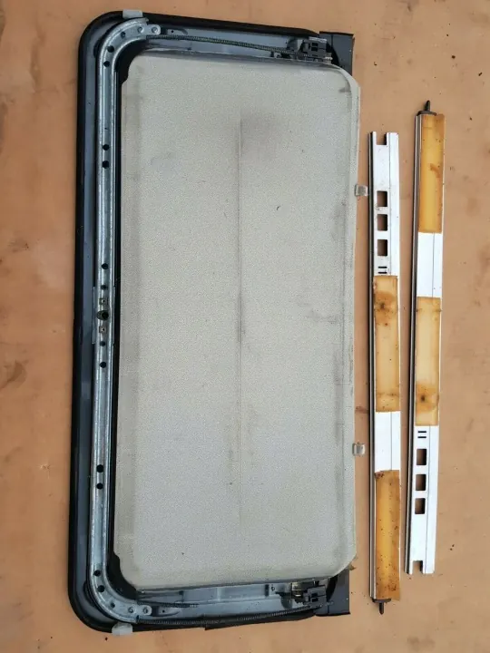 Volkswagen Golf II Schievedak Compleet Set OEM ROC1902 image 2
