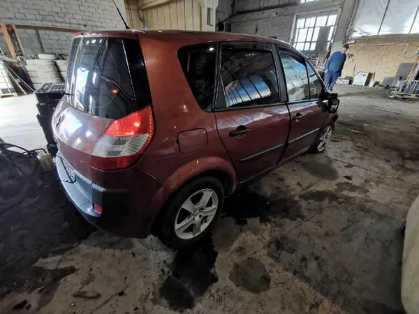 Renault Scenic Komfortmodul 2005 1.6L 8200306033b image 8