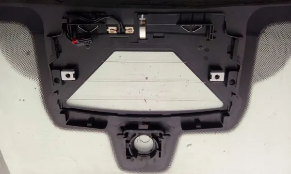 OEM 2497AGACMVZ1L Etutuuletin BMW 2-sarja F74 image 4
