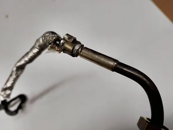 AUDI Temperature Sensor 4M0906088Q image 5