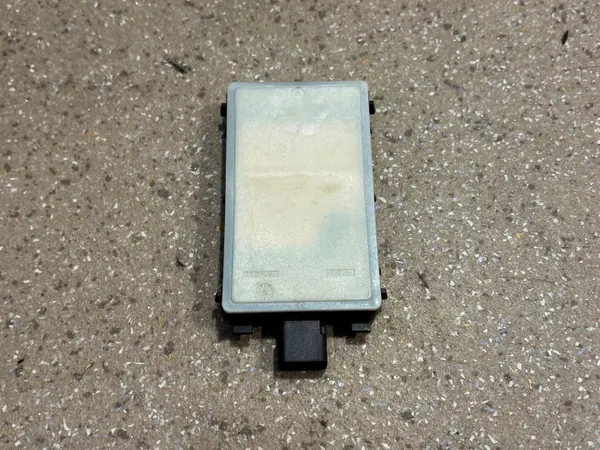 BMW 5B551E4 Dodehoek sensor module - Gebruikt image 5