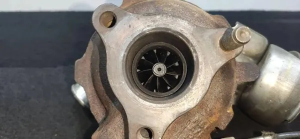 Turbocompressor usado OEM QEB01248 para Hyundai i30 image 2