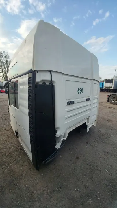 Cabina MAN TGX TGA XXL 2012 - Peça OEM Usada image 4