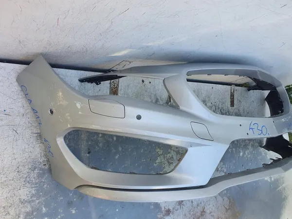 Parachoques delantero Mercedes-Benz CLA 117 AMG image 3