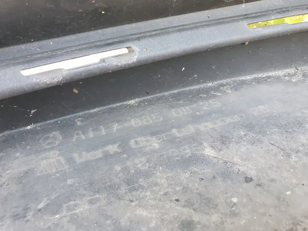 Parachoques delantero Mercedes-Benz CLA 117 AMG image 8