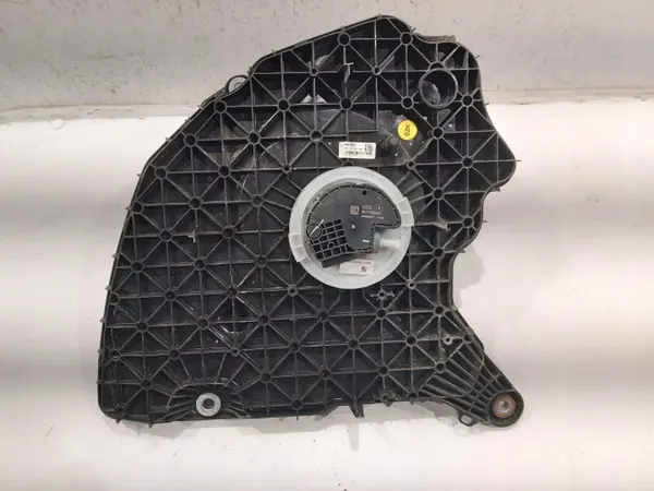 Gebrauchter AdBlue-Tank OEM 4067410AD für Audi A4 B9 image 4